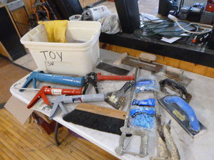 lot 55 image: Miscellaneous Painting Tools