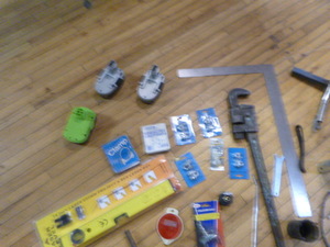 lot 60 image: Miscellaneous Garage Items