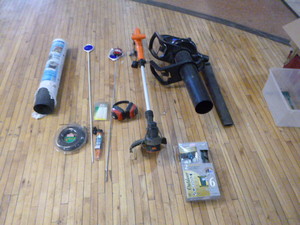 lot 97 image: Miscellaneous Lawn Tools