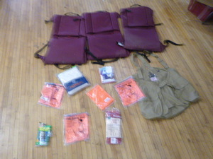 lot 105 image: Padded Seats and Hunting Items