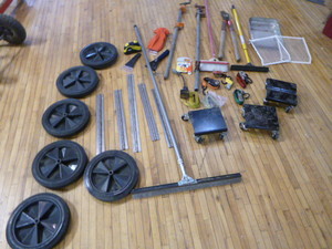 lot 118 image: Miscellaneous Garage Items