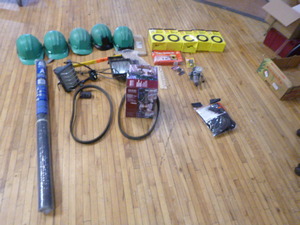 lot 119 image: Miscellaneous Garage Items