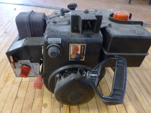 lot 123 image: Tecumseh Gas Engine