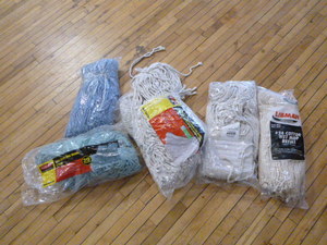 lot 137 image: Lot of Mop Heads