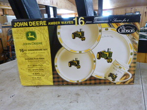 lot 173 image: John Deere Dinneware