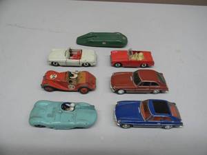 lot 58 image: 5 VINTAGE DINKY TOYS 143 SCALE COLLECTION - SOME GREAT PIECES - SEE PICTURES