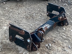 lot 5-C image: 2005 Ford Super Duty Truck-Side Snow Plow Mount