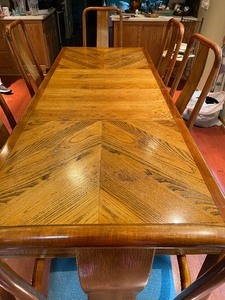 lot 9 image: Stunning Solid Wood Dining Room Table with 6 Chairs