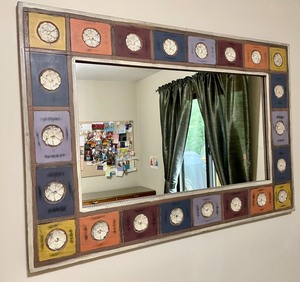 lot 5 image: Decorative Mirror