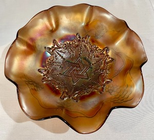 lot 26 image: Vintage Carnival Bowl, Vintage Vase and Raku Covered Jar