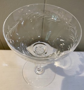 lot 32 image: 12 Vintage Crystal Glasses Stemware