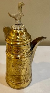 lot 38 image: Vintage Brass Items