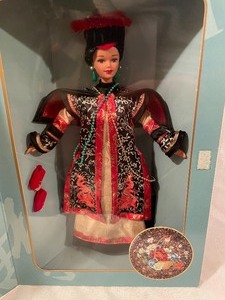 lot 105 image: Chinese Express Barbie
