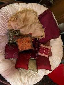 lot 138 image: Papasan Chair Full Of Throw Pillows