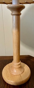 lot 218 image: Accent Lamp