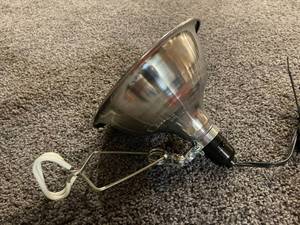 lot 260 image: Garage Clamp on Light With Extension Cord