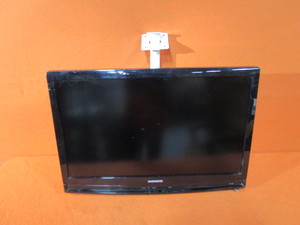 lot 32 image: 32 Magnavox TV wCeilling Mount