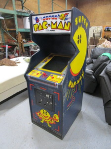 lot 1 image: Super Pac Man Arcade Game