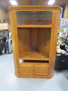 lot 5 image: Corner Entertainment Center 51x28x75