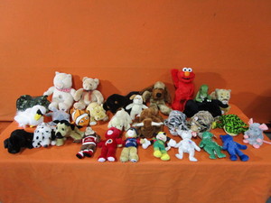 lot 91 image: Stuffed Animals