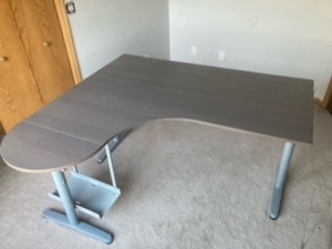 lot 24 image: Home Office Desk System (see pics of assembled desk)