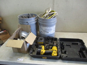 lot 9 image: Tools & Hardware