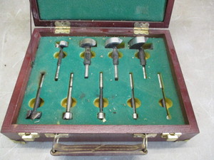 lot 36 image: Shaper Bits
