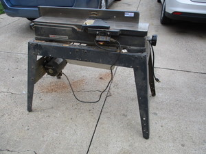 lot 39 image: Craftsman Jointer