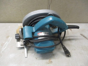 lot 77 image: Makita Circular Saw
