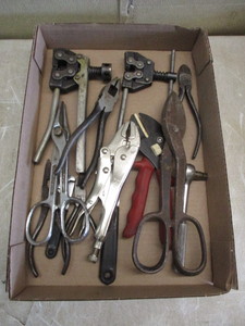 lot 94 image: Chain Tools and Cutters