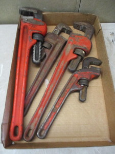 lot 103 image: Pipe Wrenches