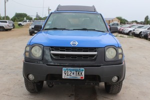 lot 8906 image: 2002 Nissan Xterra 4x4 - Low Miles - One Owner -
