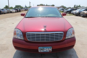 lot 8893 image: 2000 Cadillac DeVille