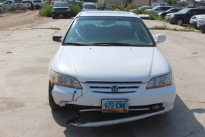 lot 8889 image: 2001 Honda Accord EX