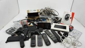 lot 86 image: Miscellaneous Electrical Items