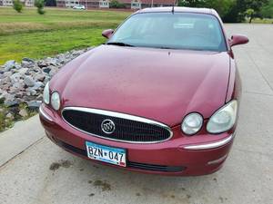 lot 3 image: 2005 BUICK LaCROSSE