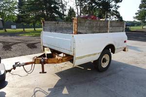 lot 33 image: Homemade Trailer 1970s Chevy Pickup Box - 34 Ton Axle