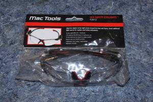 lot 54 image: NEW MAC Tools FL96712 LED Safety Eyelights