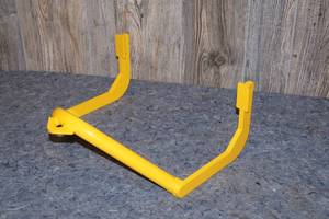 lot 77 image: Steel Appliance Lifting Device