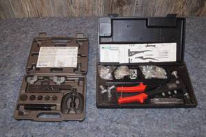 lot 63 image: Blue Point Double Flaring Set, MAC Thread Setter