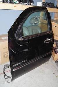 lot 104 image: 2013 Cadillac Escalade Front Driver Door