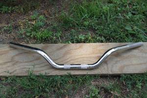 lot 129 image: Harley Davidson Handlebars - Stock 2004 Sportster