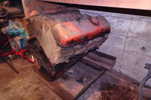 lot 143 image: Engine Block - 454 Cu In