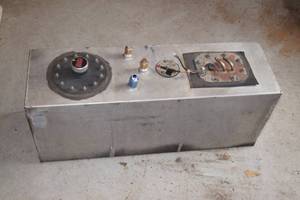 lot 154 image: Racing Fuel Cell