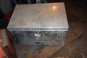 lot 162 image: Pro Tech Aluminum Toolbox with Diamond Plate Top