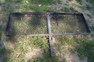 lot 164 image: Hitch Mount Cargo Carrier Tray