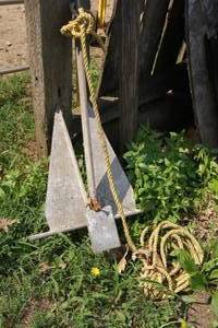 lot 189 image: Metal Boat Anchor