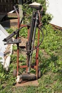 lot 184 image: Minn Kota 575 Bow Mount Trolling Motor