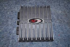 lot 204 image: Rockford Fosgate Punch 501x 1500 Watt 4 Channel Car Audio Amplifier