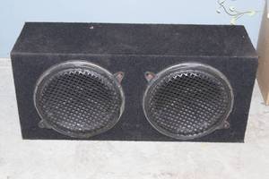 lot 210 image: 2 10 Kicker Subwoofers in Sealed Box
